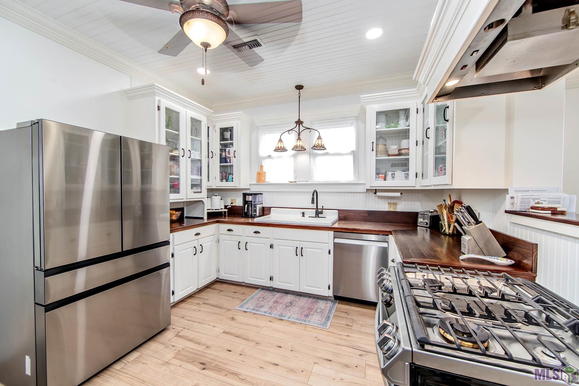 728 Verret Street Houma, LA 70360 - Photo 3 of 16