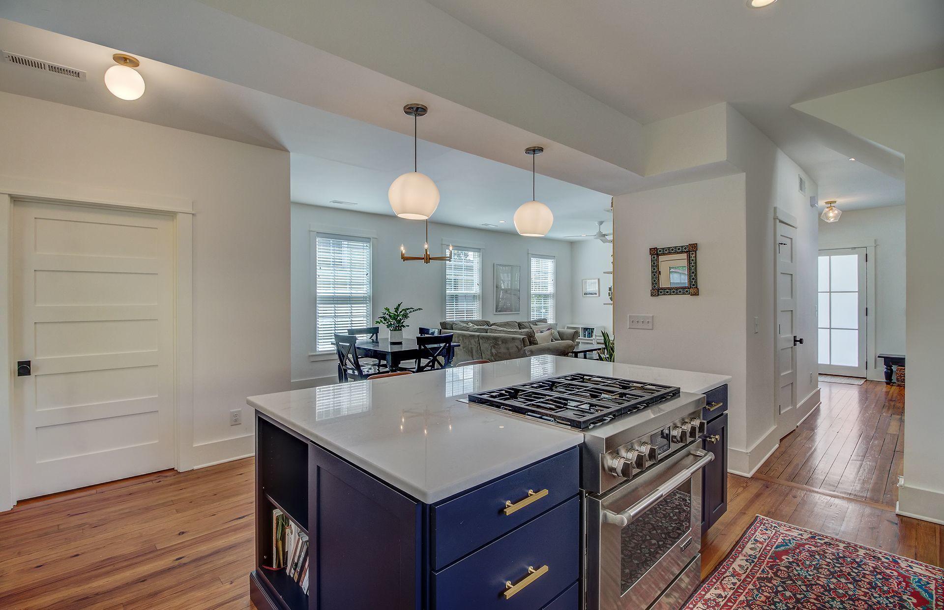49 Maple Street Charleston, SC 29403 - Photo 9 of 36 9Uc_jVug