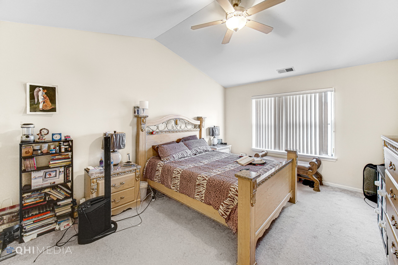 3415 Huntley Terrace, Unit D Crete, IL 60417 - Photo 14 of 22 a bedroom with a bed and a desk