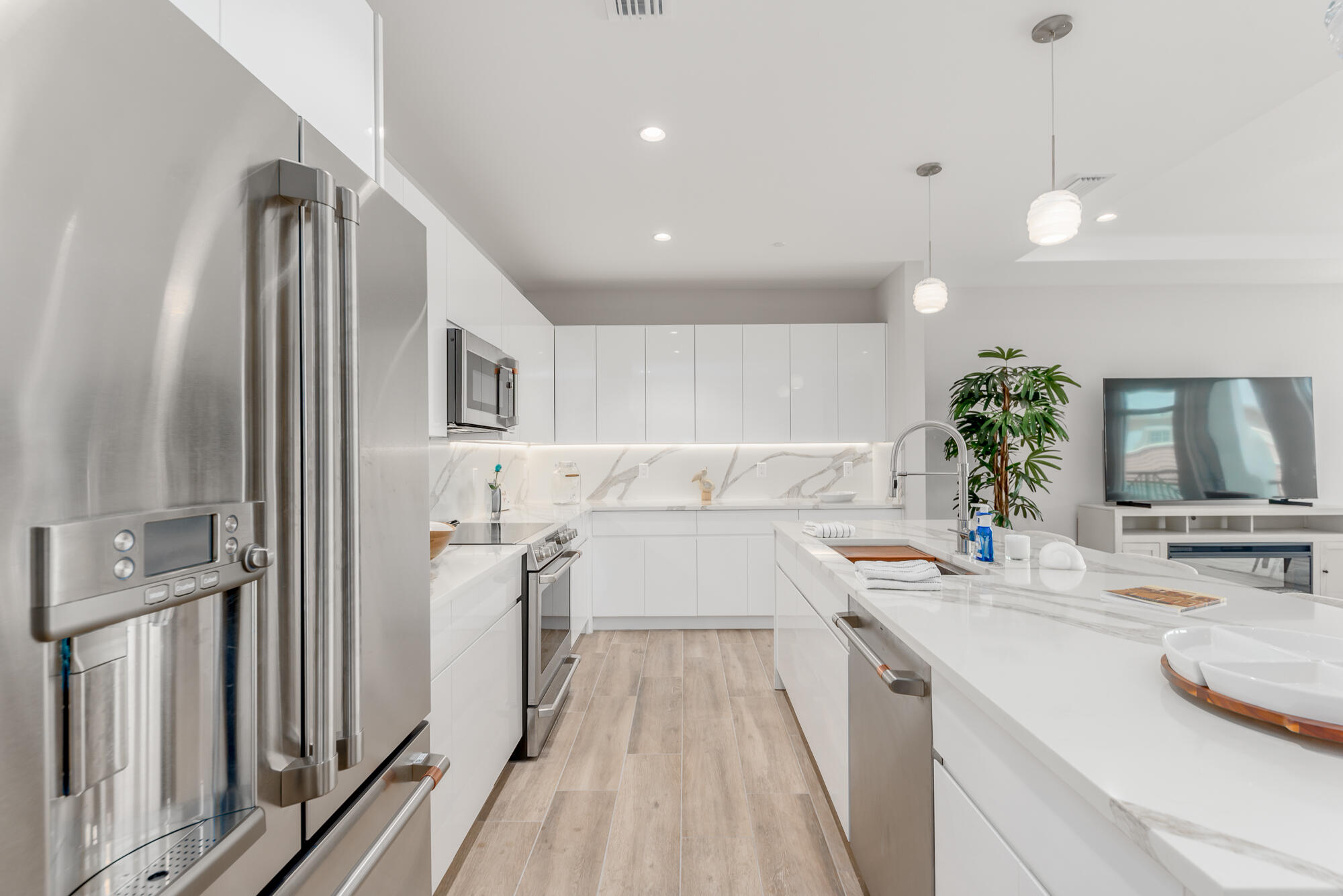 41 Southwest Seminole Street, Unit 409 Stuart, FL 34994 - Photo 6 of 25 Sailfish Cove Unit 409-9