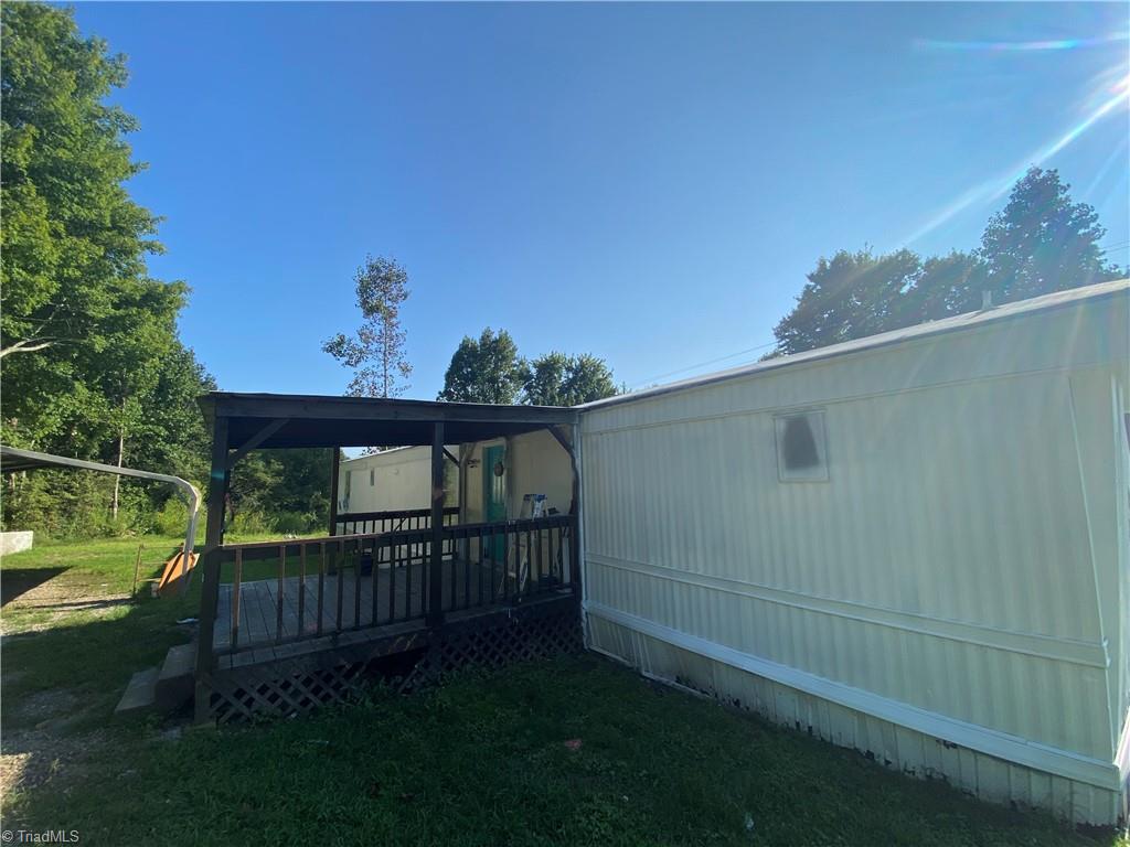 1156 Walshtown Road Boomer, NC 28606 - Photo 2 of 16 Gallery Image 2