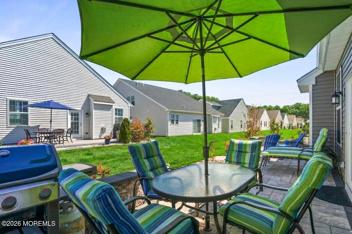 40 Emerald Road New Egypt, NJ 08533 - Photo 32 of 43 Patio