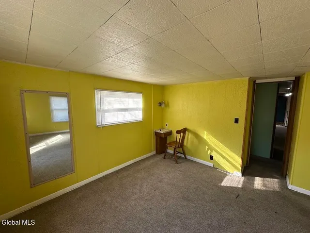 $1,500 | 98 Point Breeze Road, Saratoga Springs, NY 12866