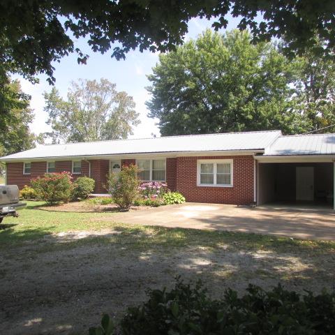 946 Monument Road Summertown, TN 38483 - Photo 15 of 19 WELCOME HOME!!