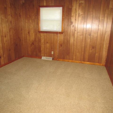946 Monument Road Summertown, TN 38483 - Photo 4 of 19 Bedroom Or Den