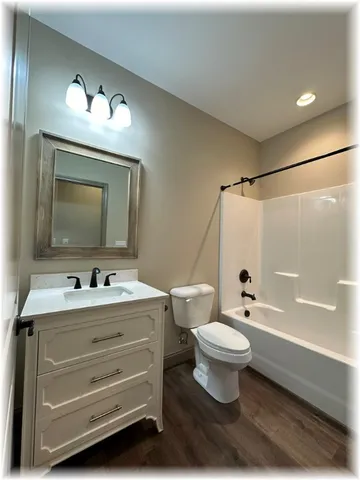 $1,750 | 304 Cottage Hl Court, Seneca, SC 29678