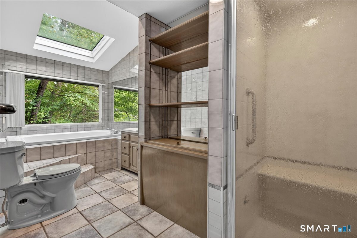 454 Old Cellar Road Orange, CT 06477 - Photo 32 of 40