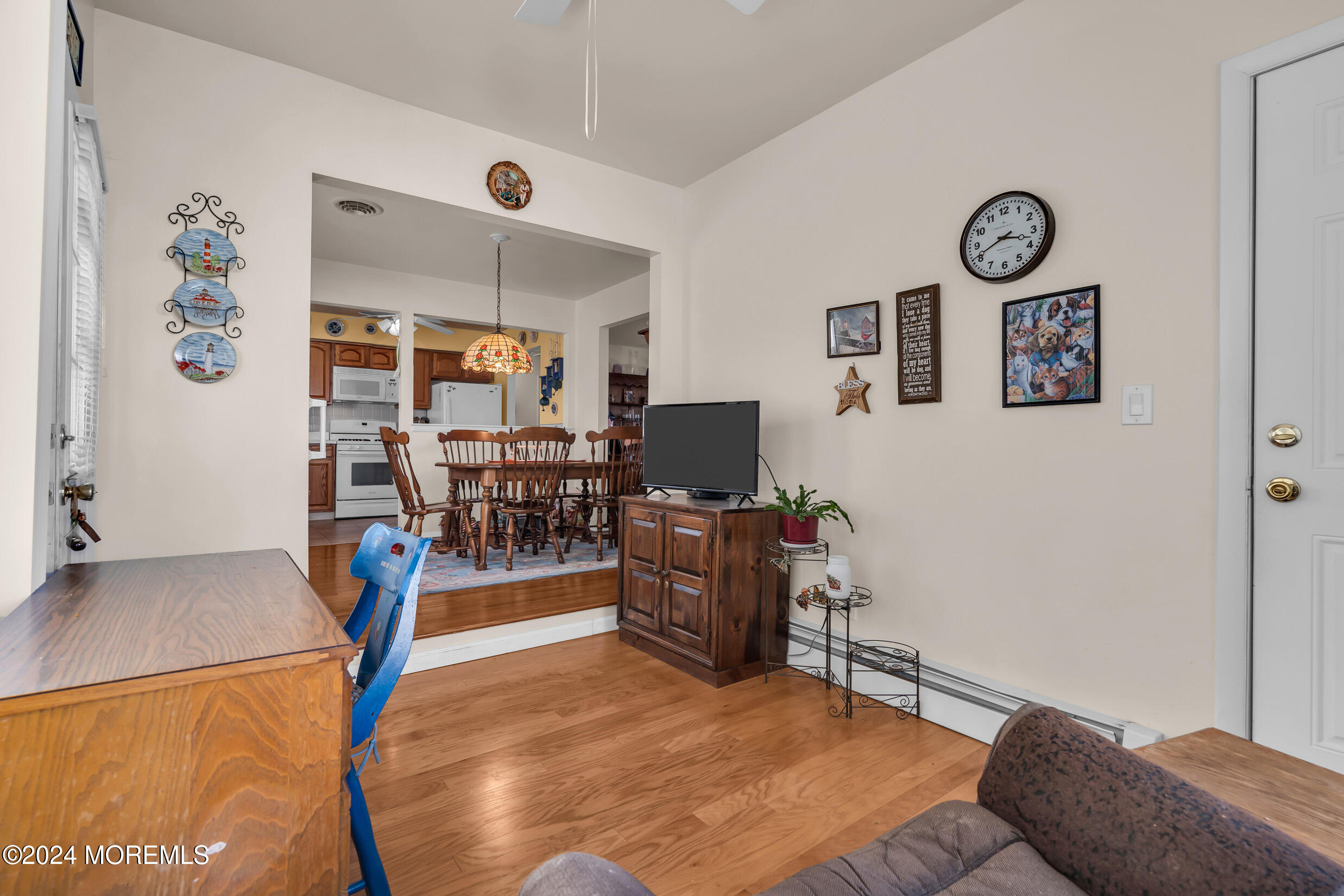 69 Eton Road Toms River, NJ 08757 - Photo 5 of 34 5 (1)