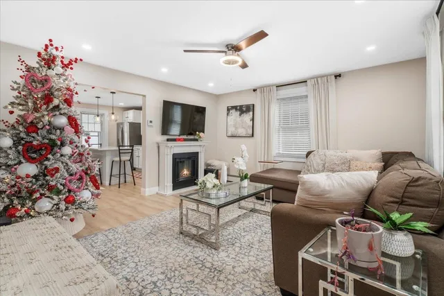 $445,000 | 11 Lincoln Street, Manchester, NH 03103