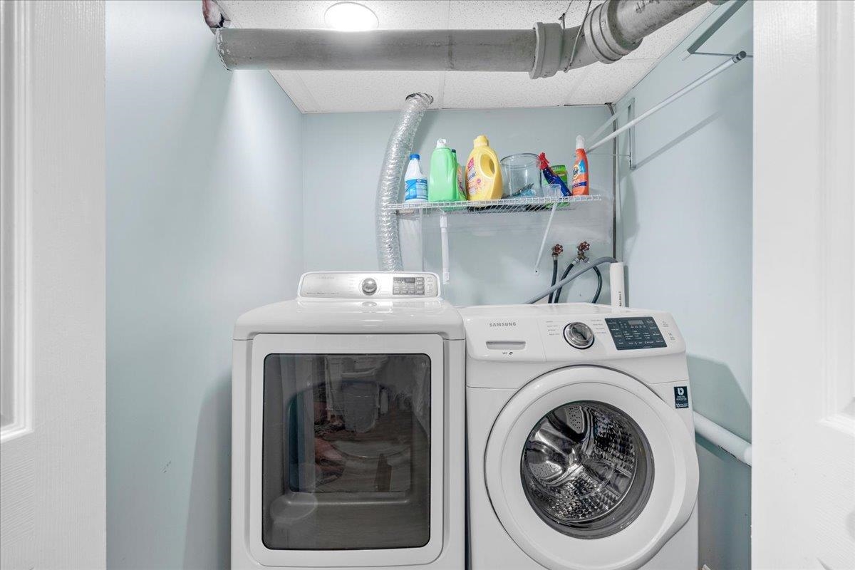 11 Lincoln Street Manchester, NH 03103 - Photo 30 of 47