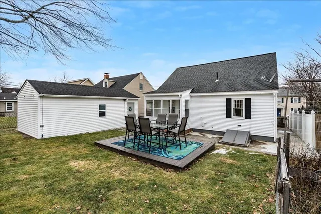 $445,000 | 11 Lincoln Street, Manchester, NH 03103