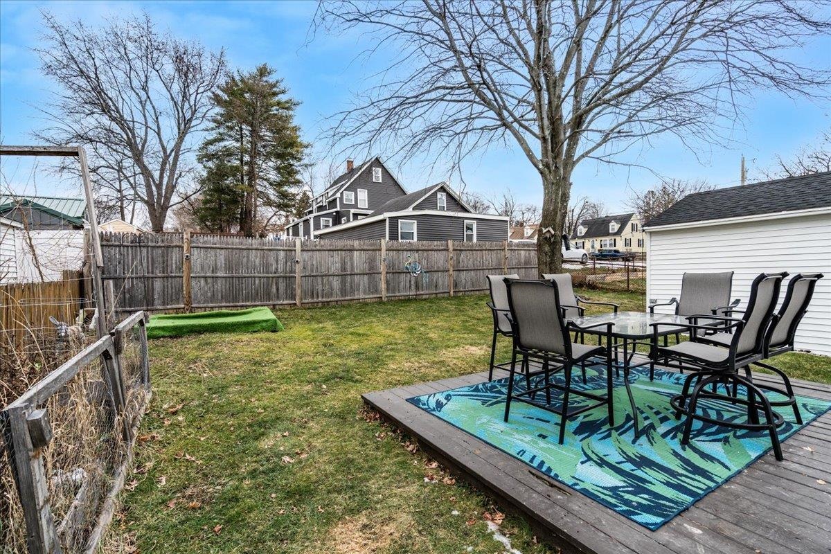 11 Lincoln Street Manchester, NH 03103 - Photo 41 of 47