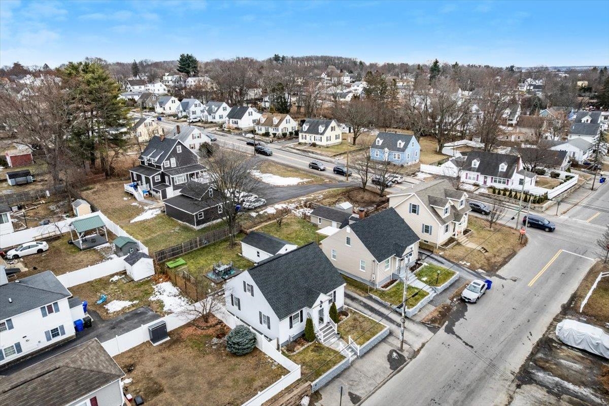 11 Lincoln Street Manchester, NH 03103 - Photo 43 of 47