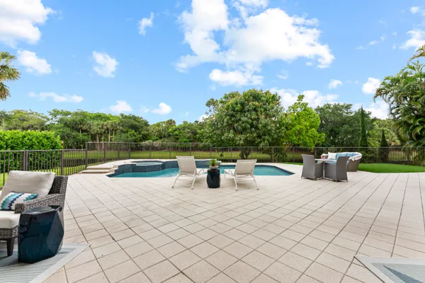 $2,260,000 | 1120 Southwest 21st Avenue, Boca Raton, FL 33486