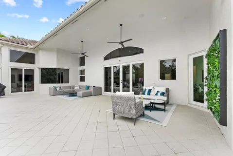 $2,260,000 | 1120 Southwest 21st Avenue, Boca Raton, FL 33486
