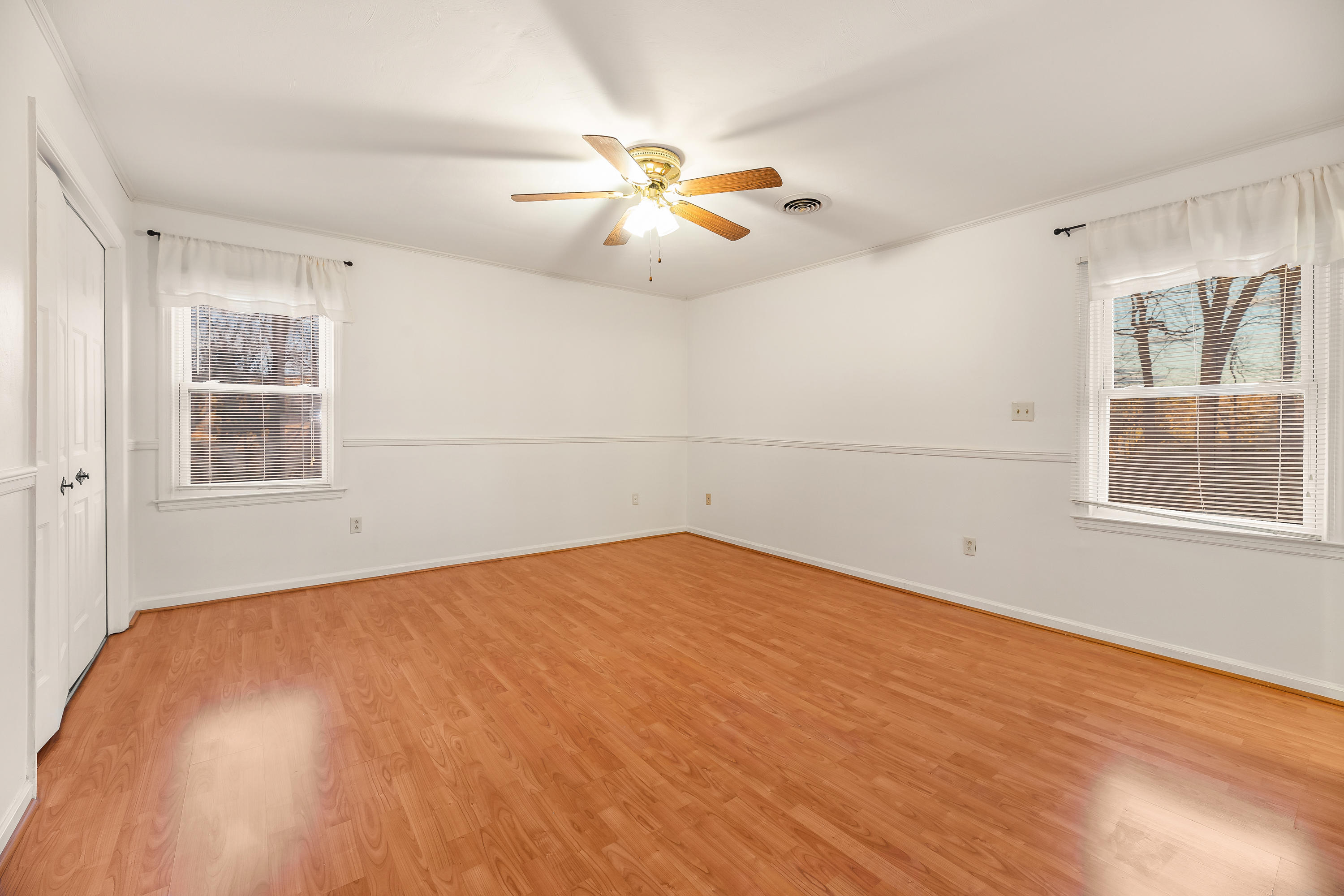 5950 Country View Road Roanoke, VA 24018 - Photo 19 of 38 IMG_322_25