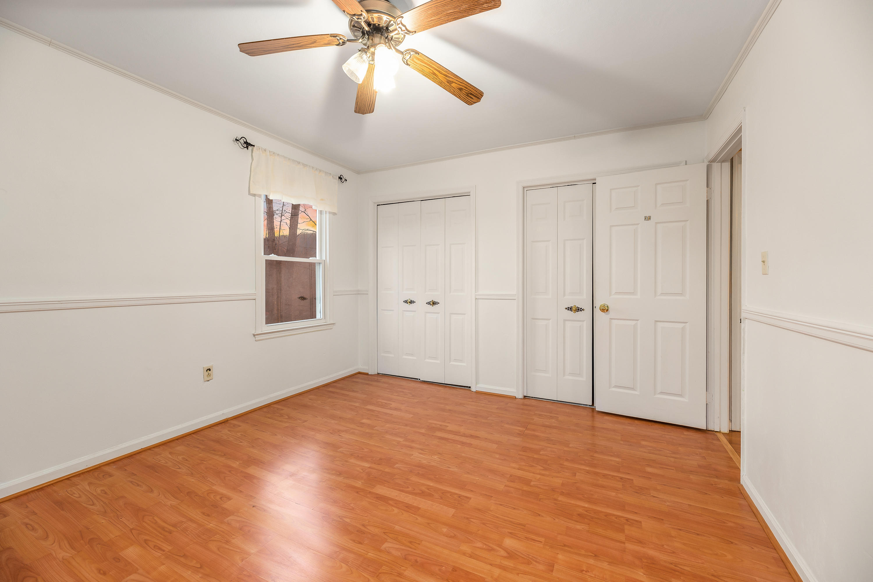 5950 Country View Road Roanoke, VA 24018 - Photo 25 of 38 IMG_322_32