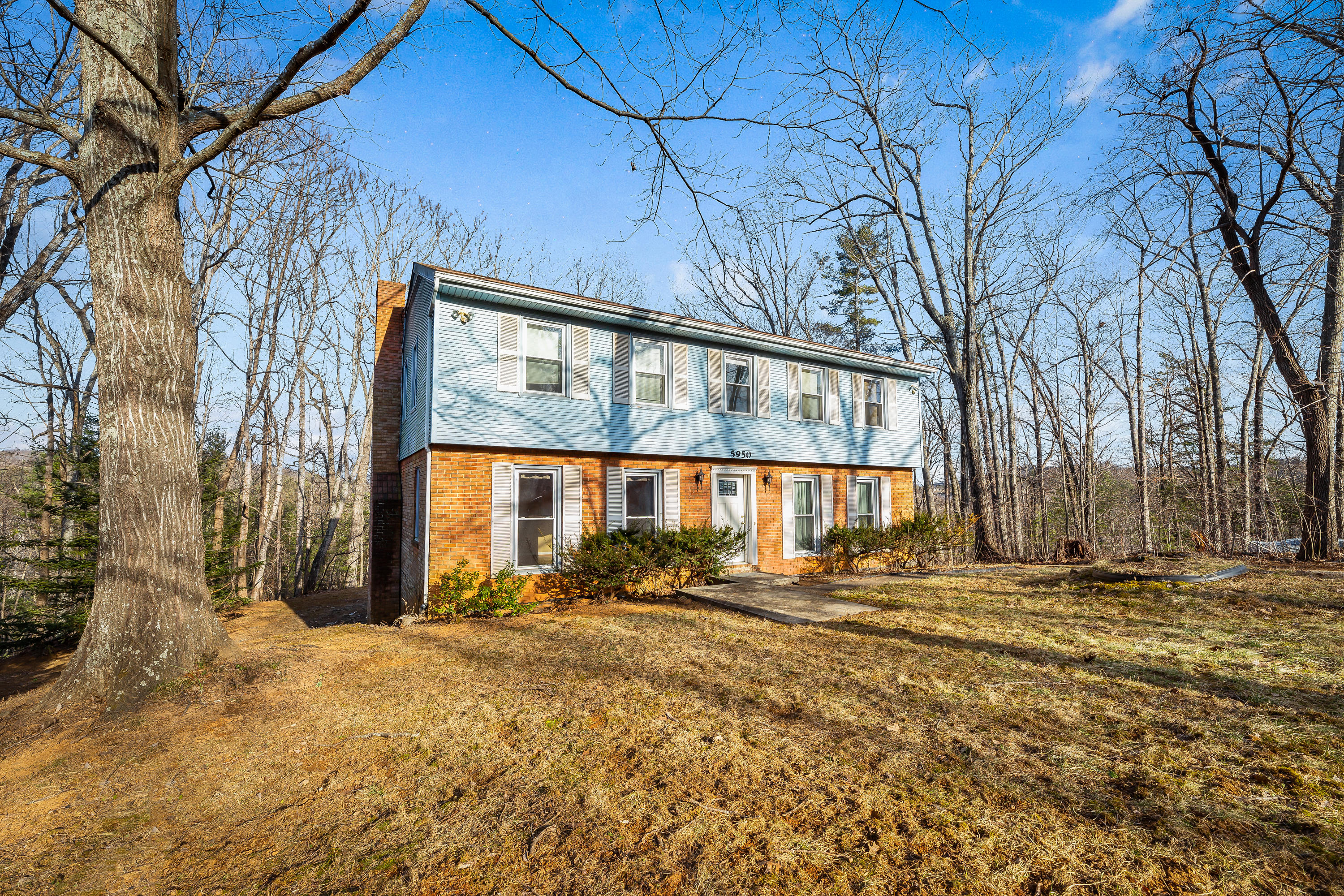 5950 Country View Road Roanoke, VA 24018 - Photo 35 of 38 IMG_322_5