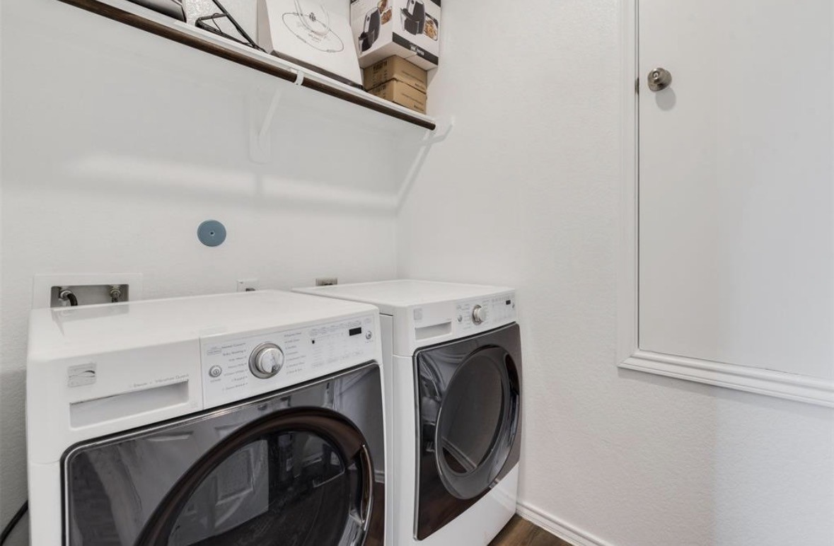 25535 Pitchfork Ranch Place Katy, TX 77493 - Photo 13 of 25 a utility room with dryer and washer