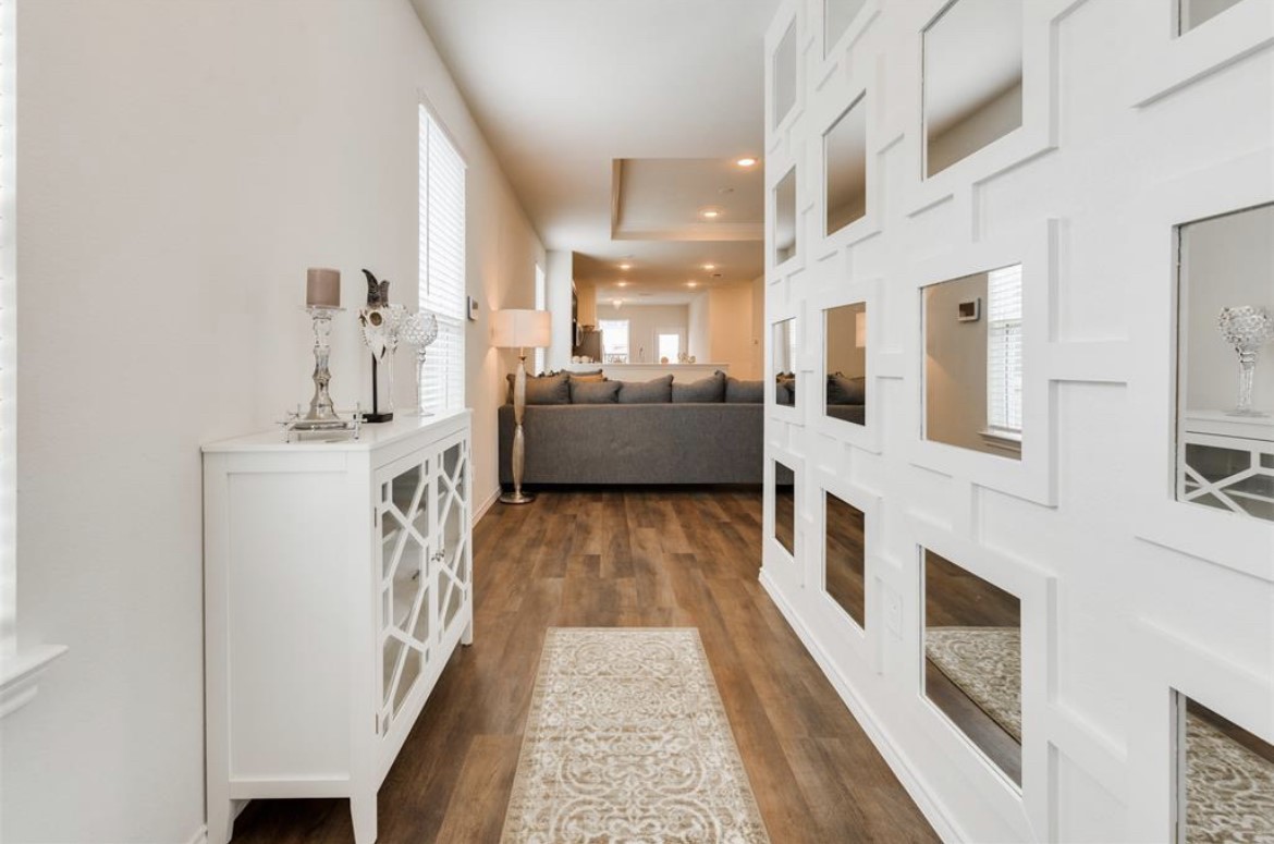 25535 Pitchfork Ranch Place Katy, TX 77493 - Photo 5 of 25 a bathroom with a tub sink and mirror