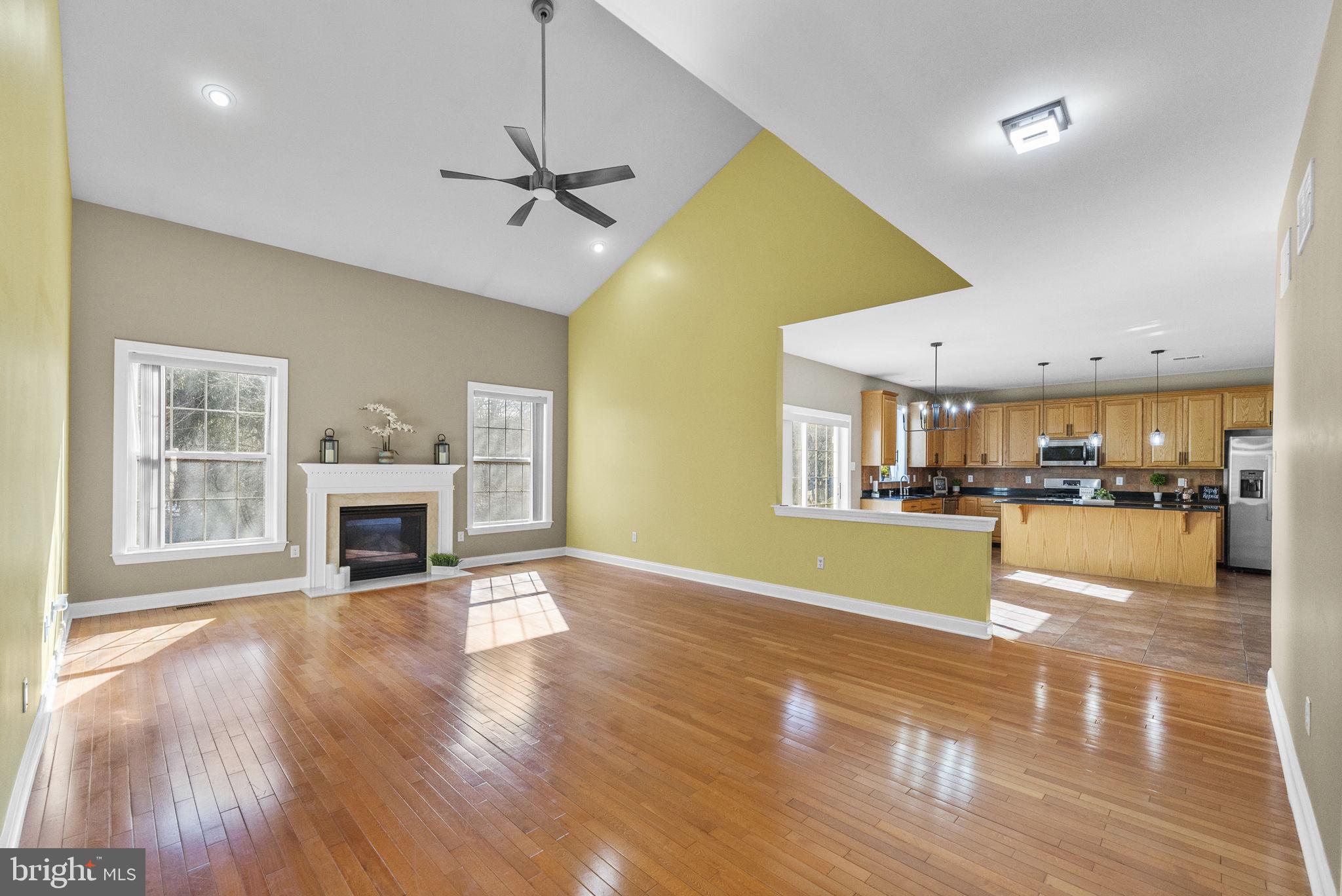 80 Meadow Run Road Bordentown, NJ 08505 - Photo 17 of 62 family room with vaulted ceiling
