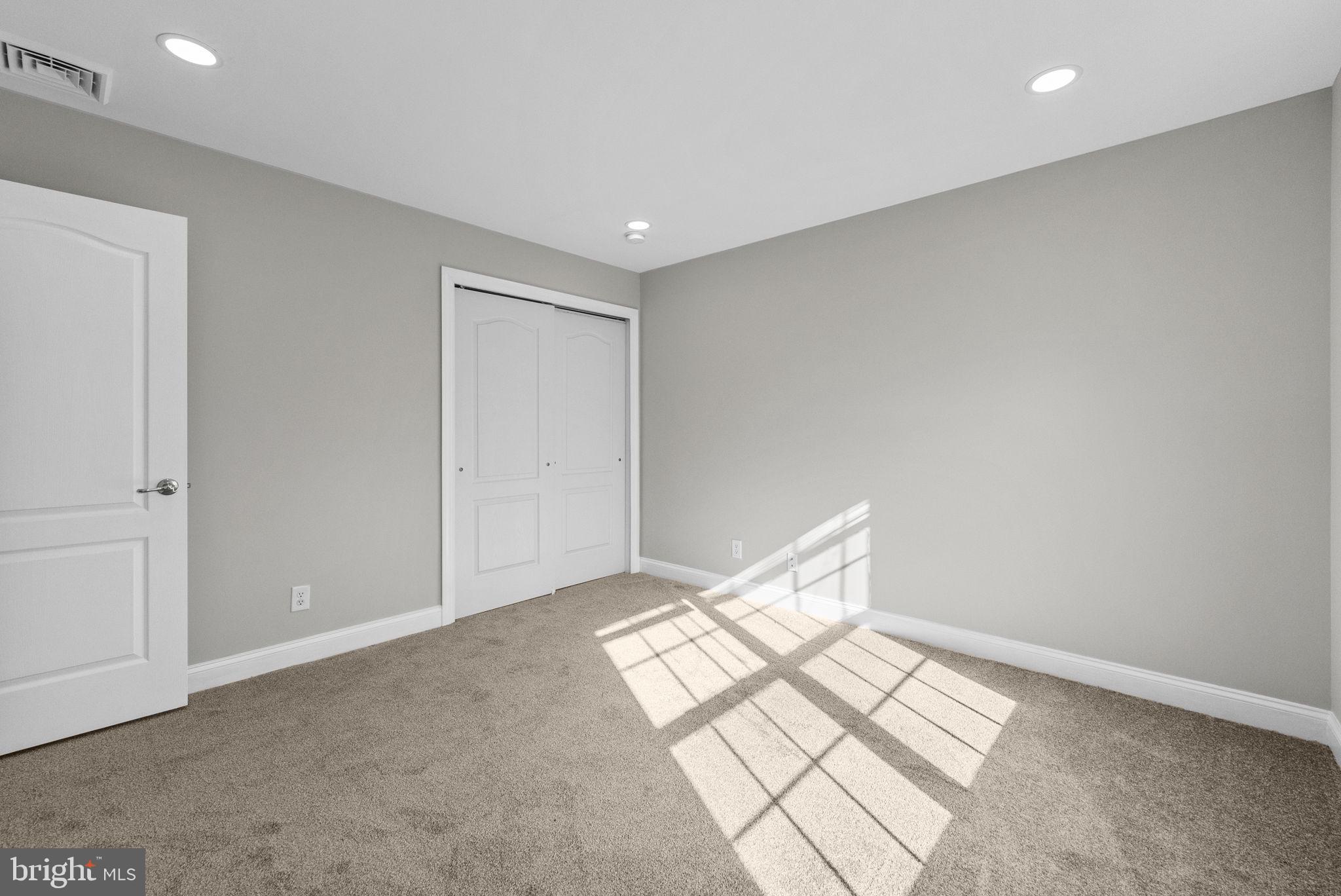80 Meadow Run Road Bordentown, NJ 08505 - Photo 34 of 62