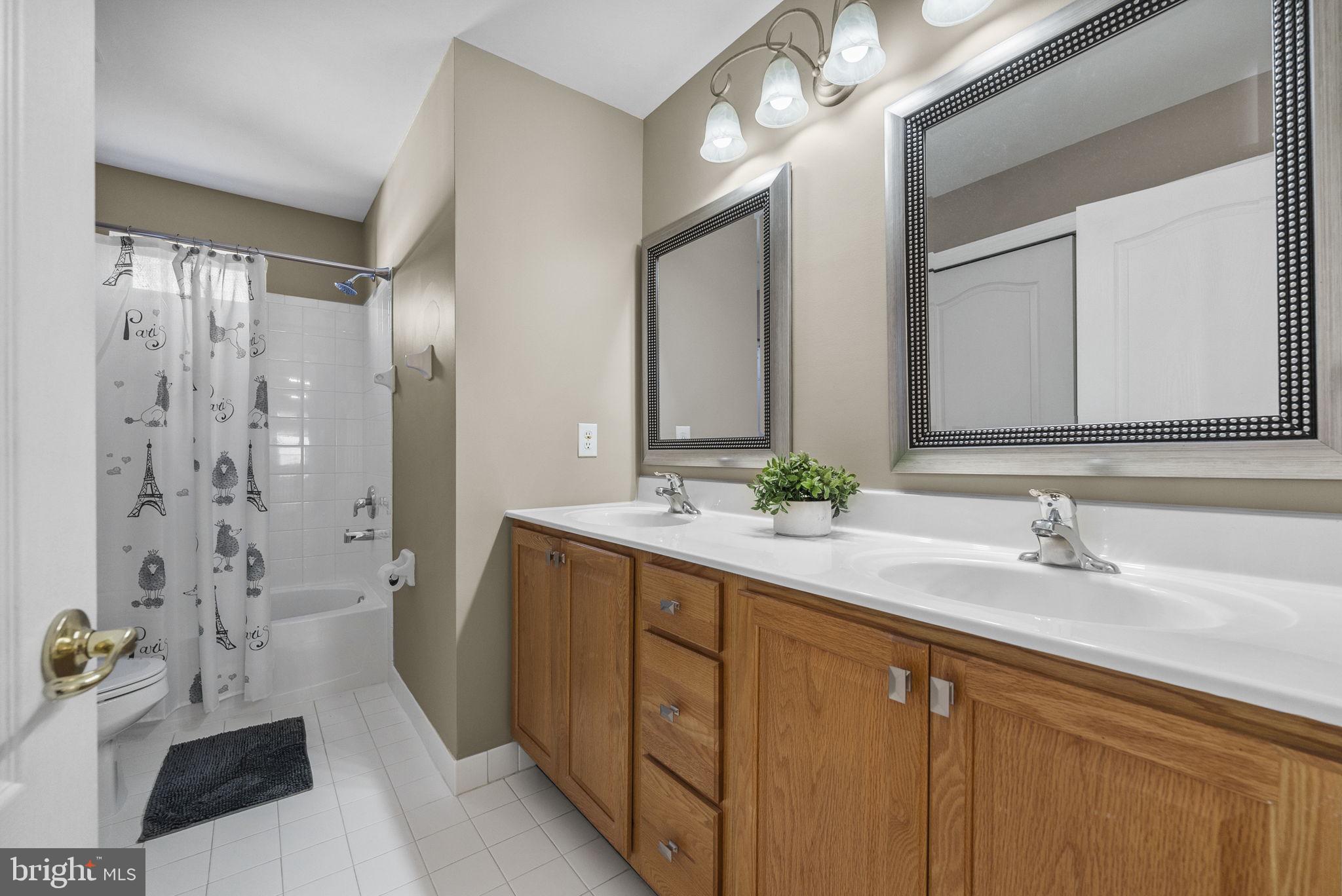 80 Meadow Run Road Bordentown, NJ 08505 - Photo 36 of 62 upstairs hallway bathroom