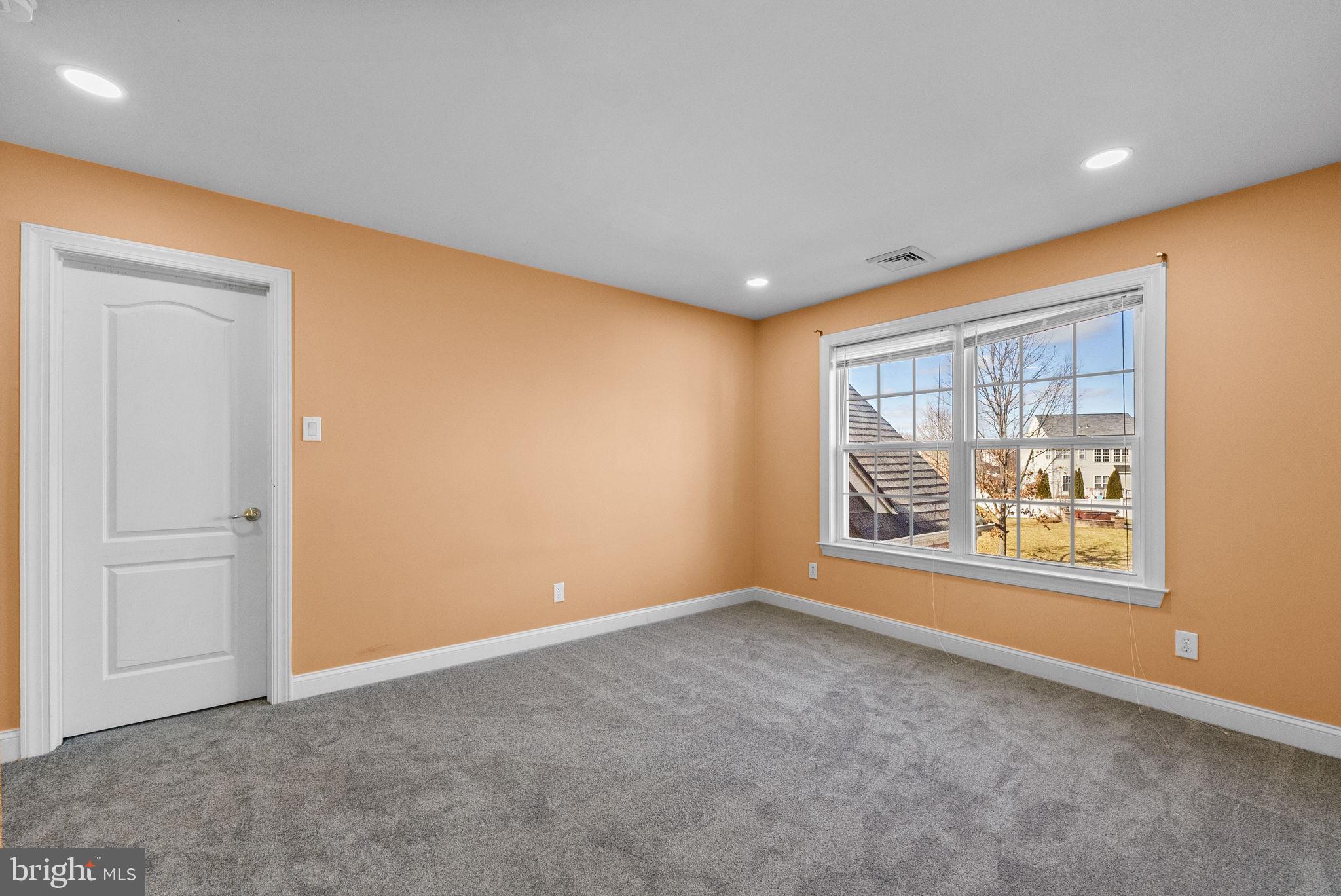 80 Meadow Run Road Bordentown, NJ 08505 - Photo 40 of 62 bedroom #4 has a walk in closet