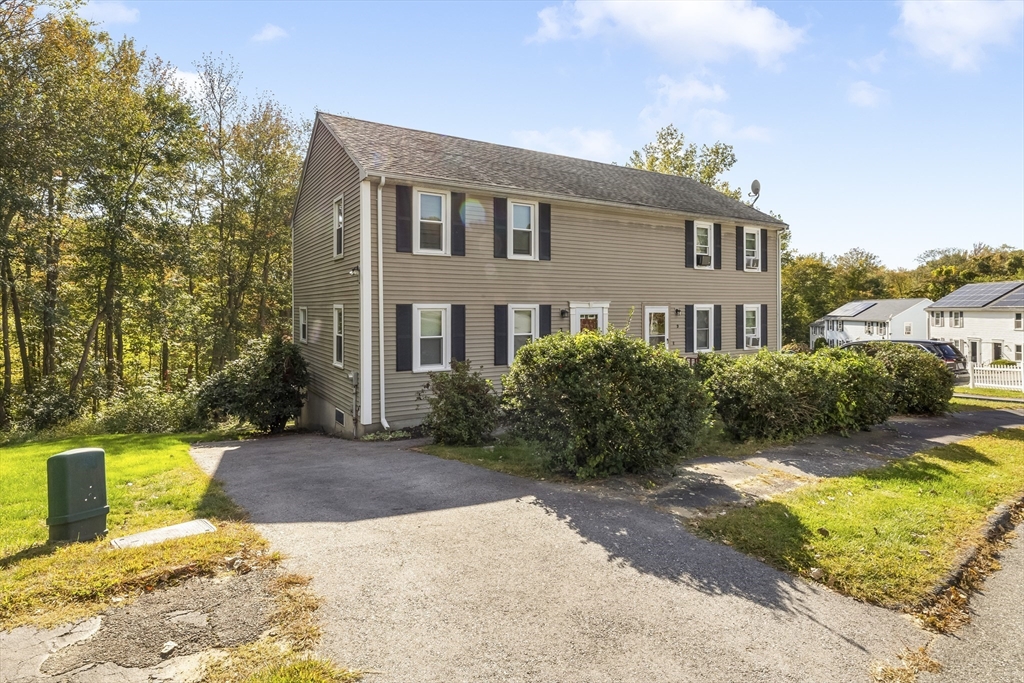 7 Lorraine Road Worcester, MA 01604 - Photo 1 of 29 Gallery Image 1