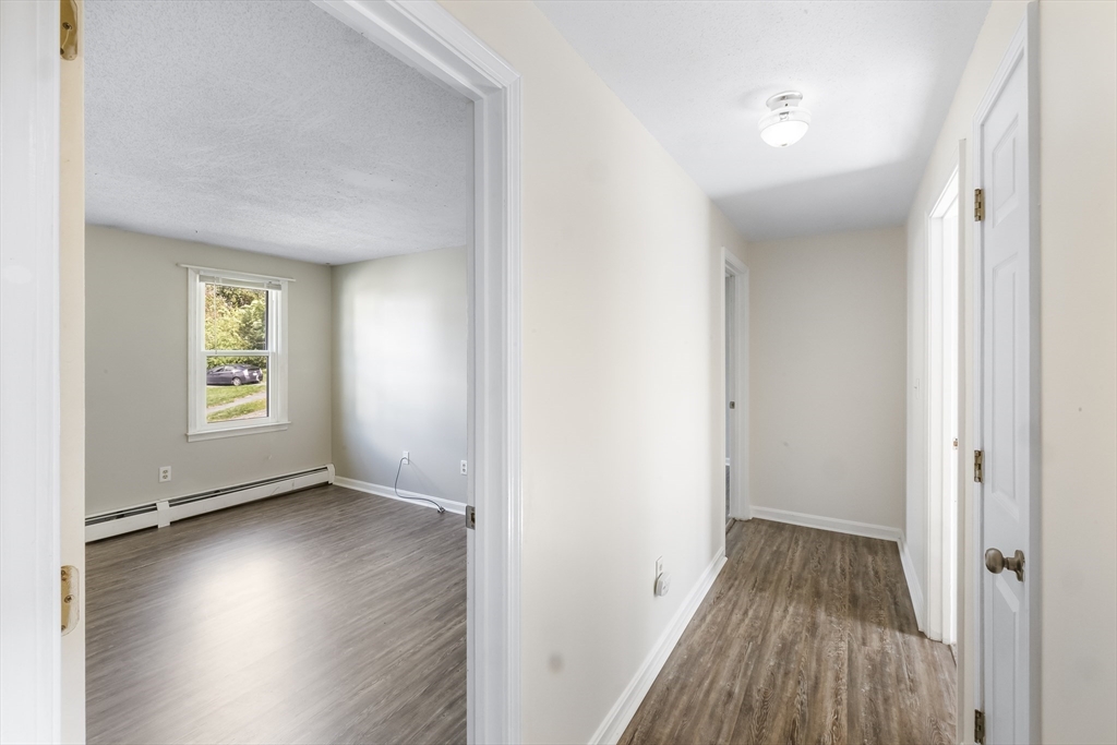 7 Lorraine Road Worcester, MA 01604 - Photo 14 of 29 Gallery Image 14