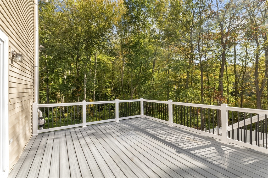 7 Lorraine Road Worcester, MA 01604 - Photo 28 of 29 Gallery Image 28