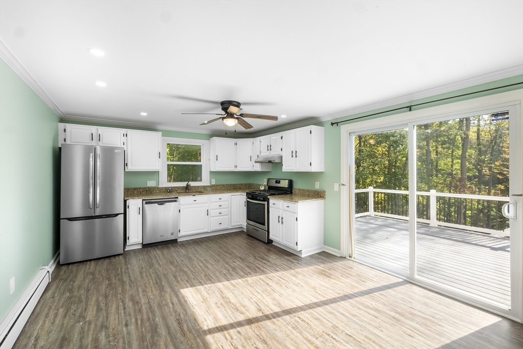 7 Lorraine Road Worcester, MA 01604 - Photo 6 of 29 Gallery Image 6