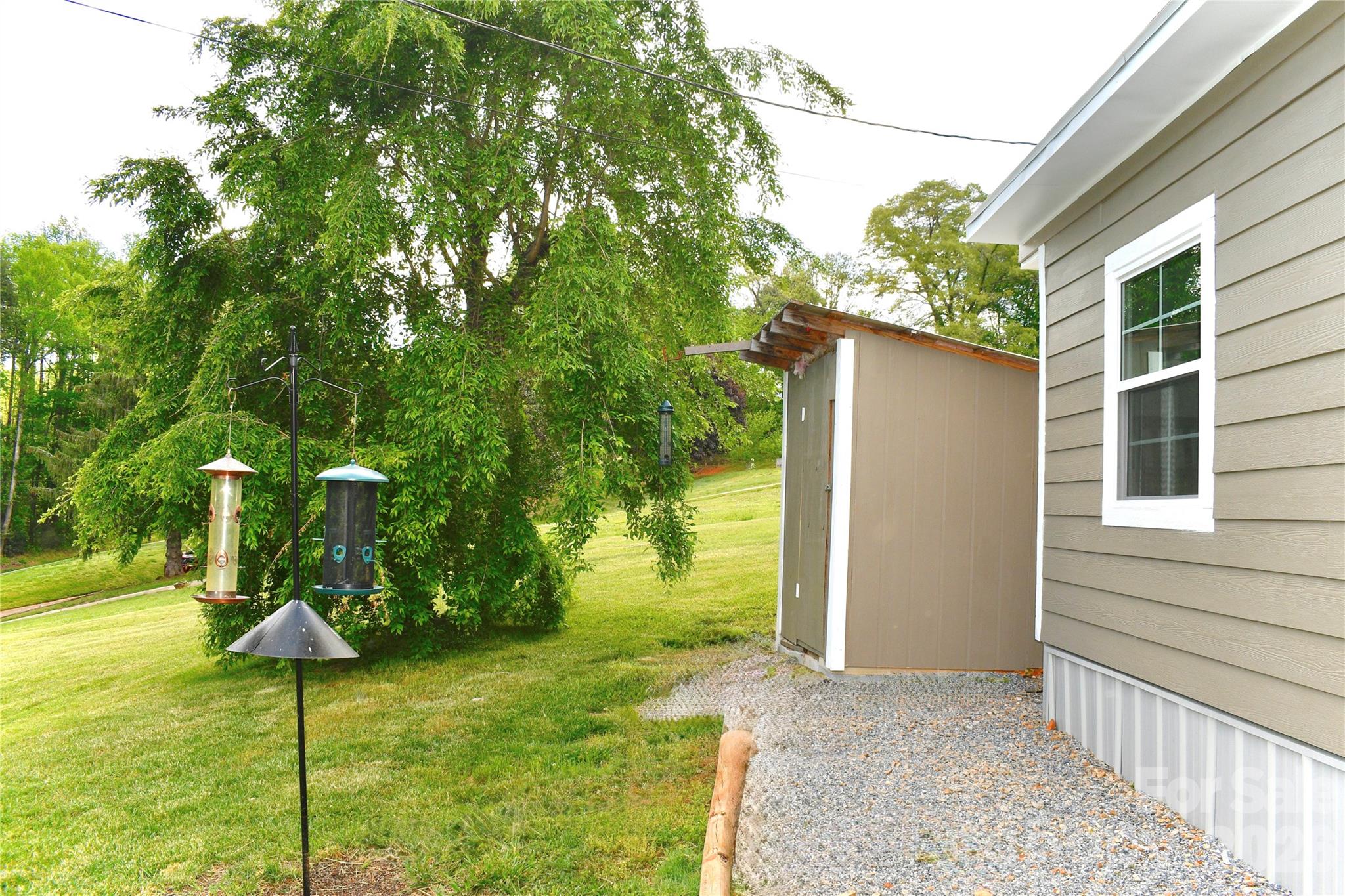 1780 Lytle Mountain Road Marion, NC 28752 - Photo 40 of 45