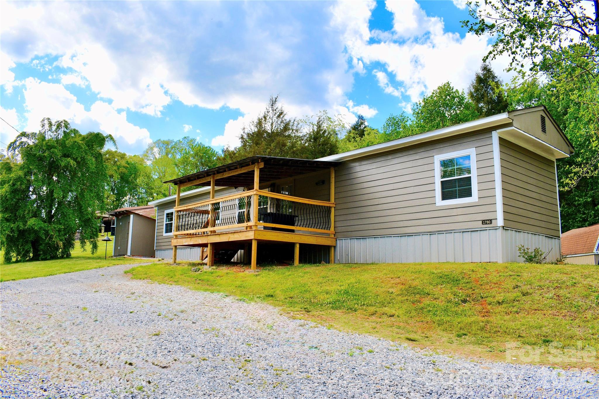 1780 Lytle Mountain Road Marion, NC 28752 - Photo 7 of 45