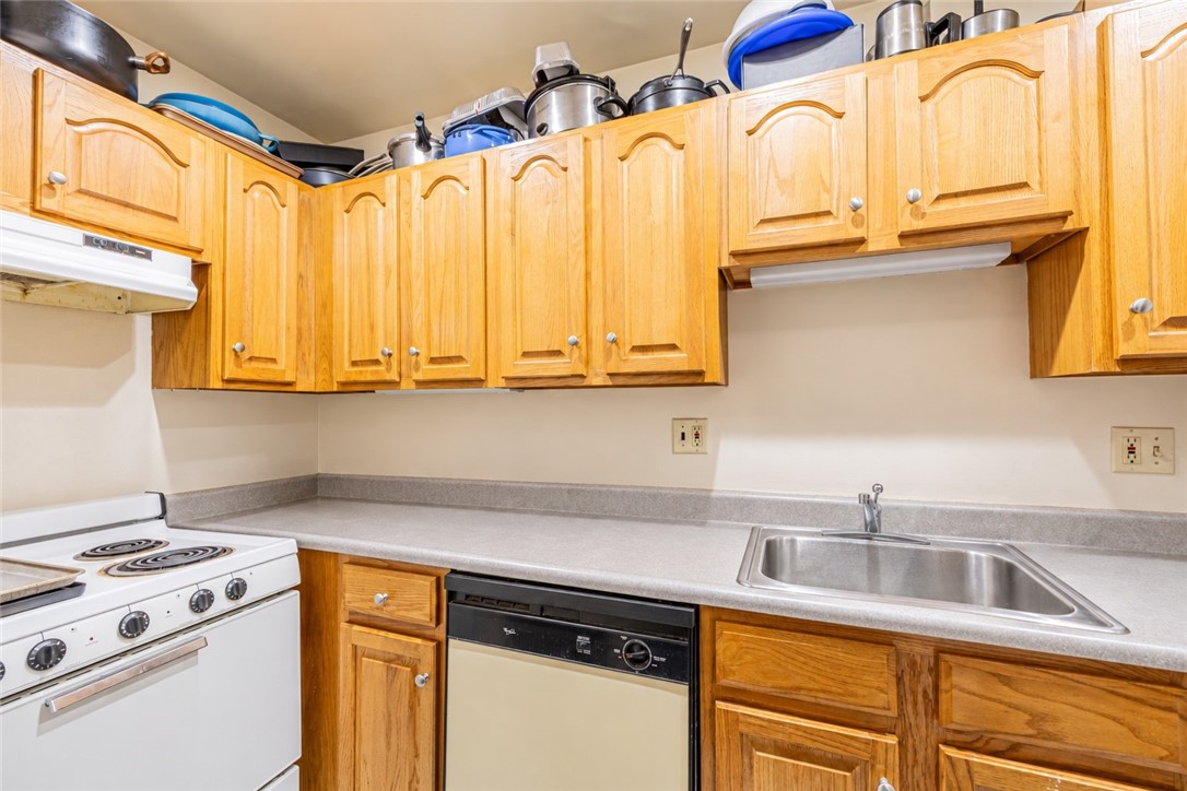 297-299 Park Avenue Rochester, NY 14607 - Photo 14 of 44 299 Park Ave Apt 2