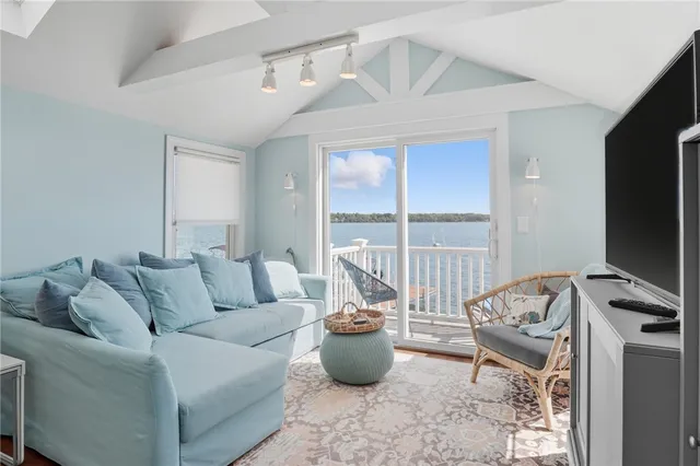 $384,900 | 2341 Lower Lake Road, Seneca Falls, NY 13148