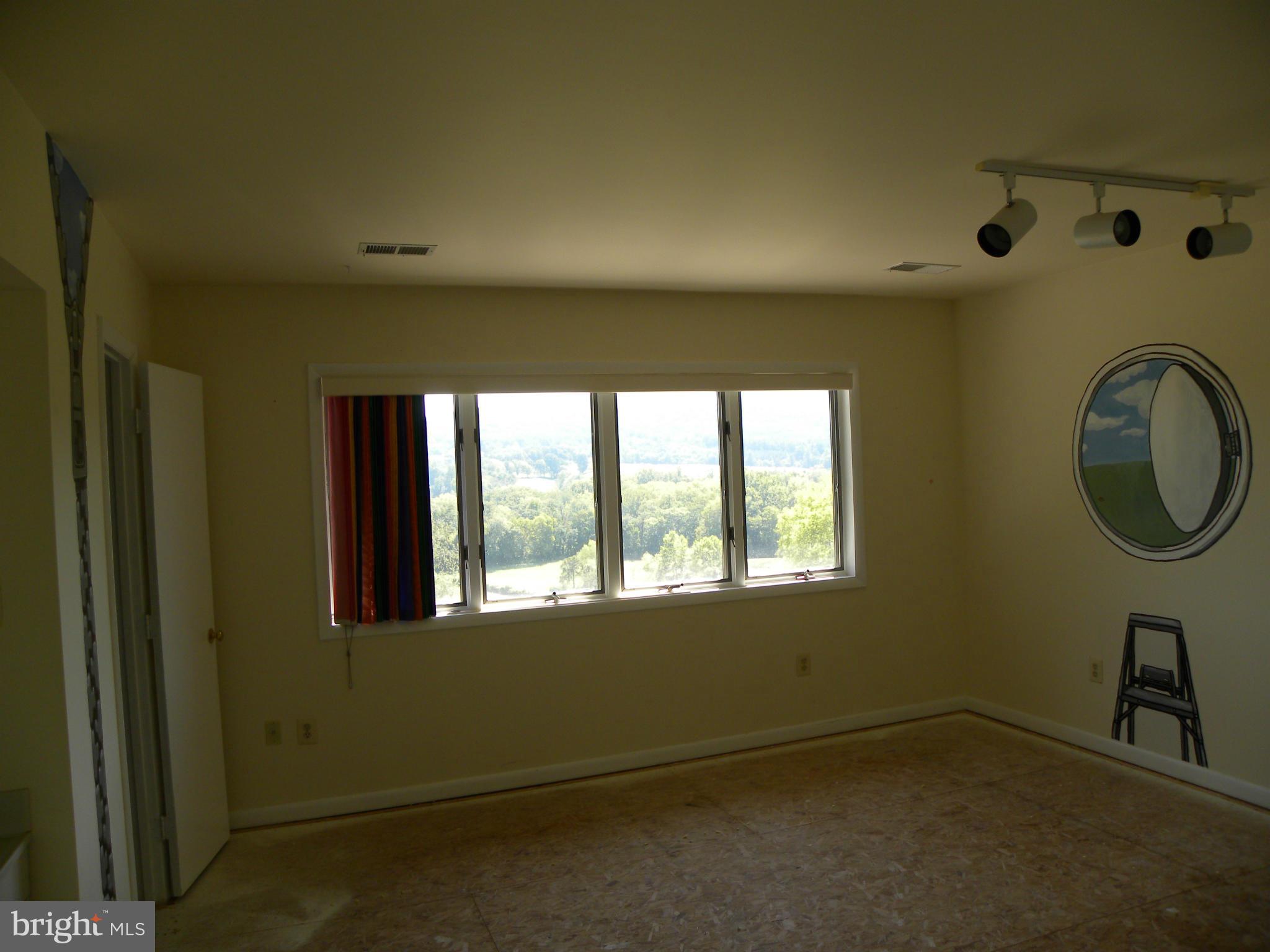 23960 Champe Ford Road Middleburg, VA 20117 - Photo 21 of 30 Bedroom