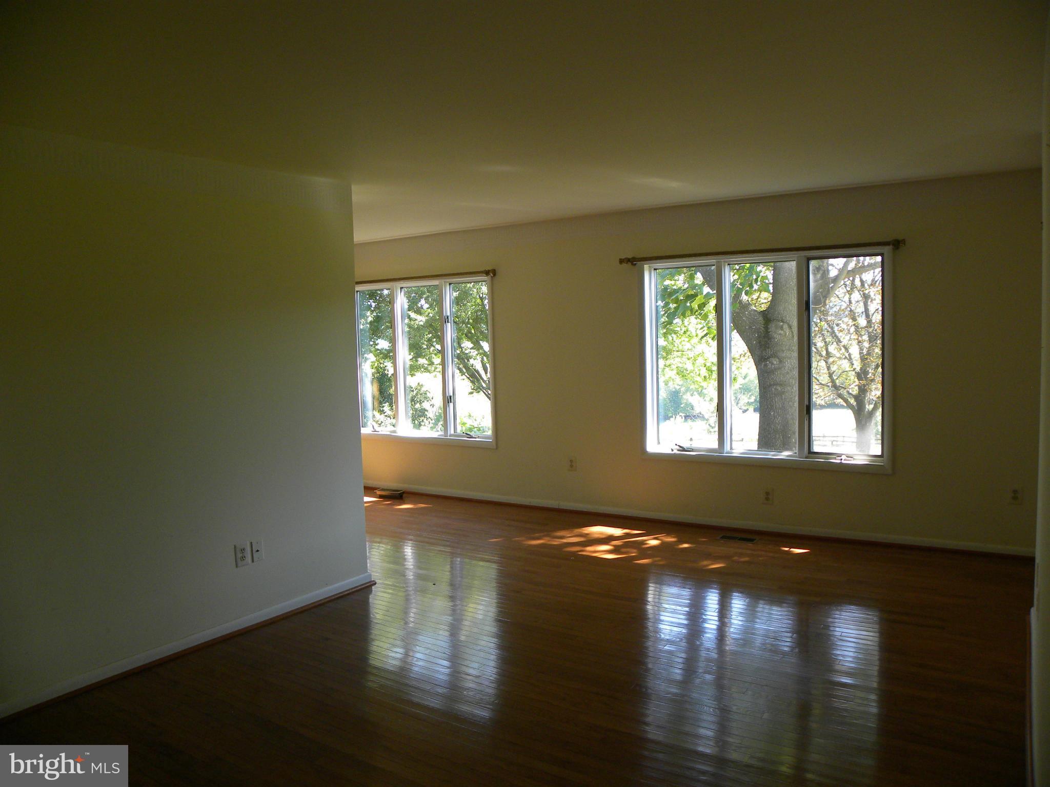 23960 Champe Ford Road Middleburg, VA 20117 - Photo 22 of 30 Bedroom (Master)