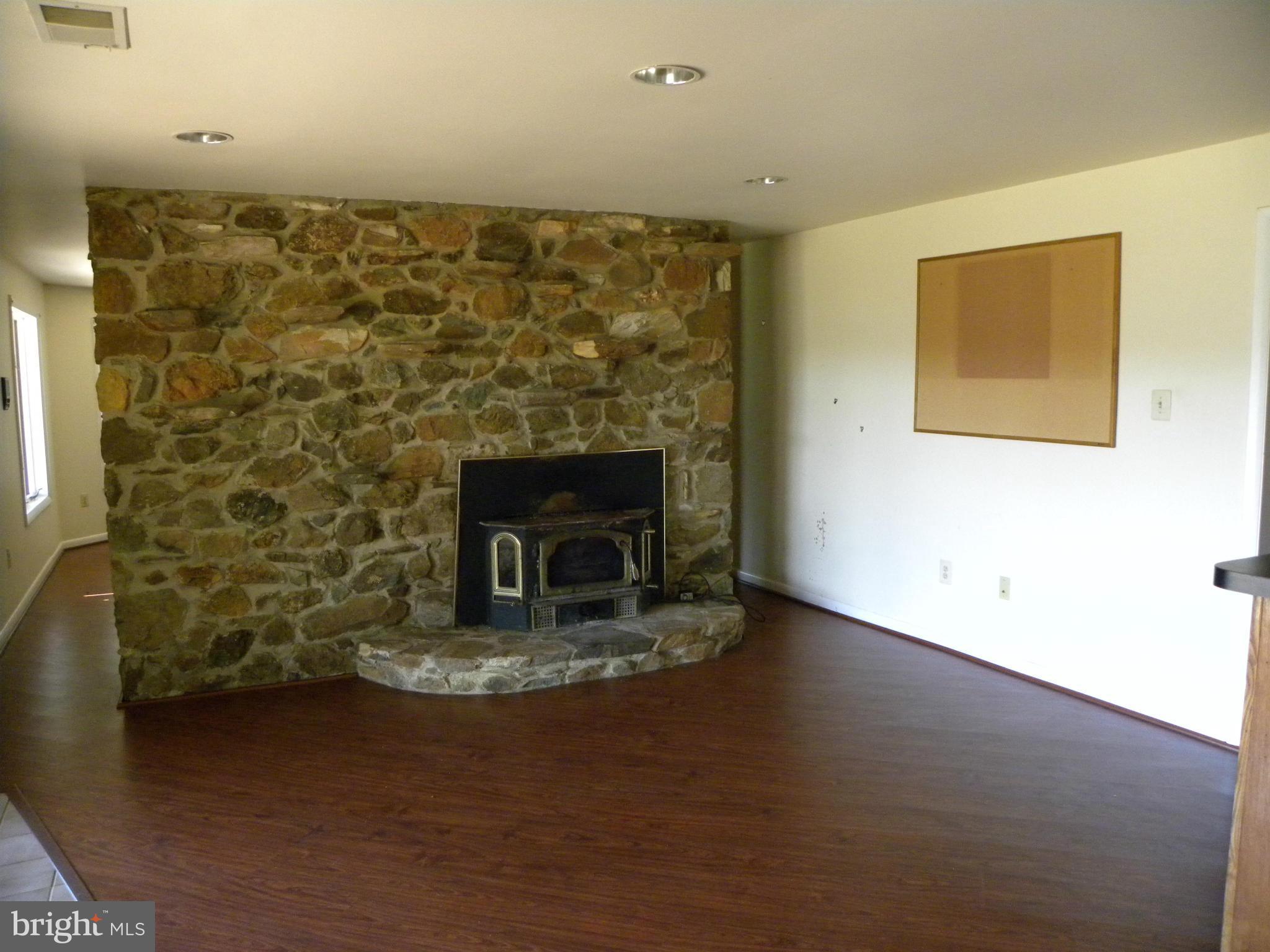 23960 Champe Ford Road Middleburg, VA 20117 - Photo 24 of 30 Family Room