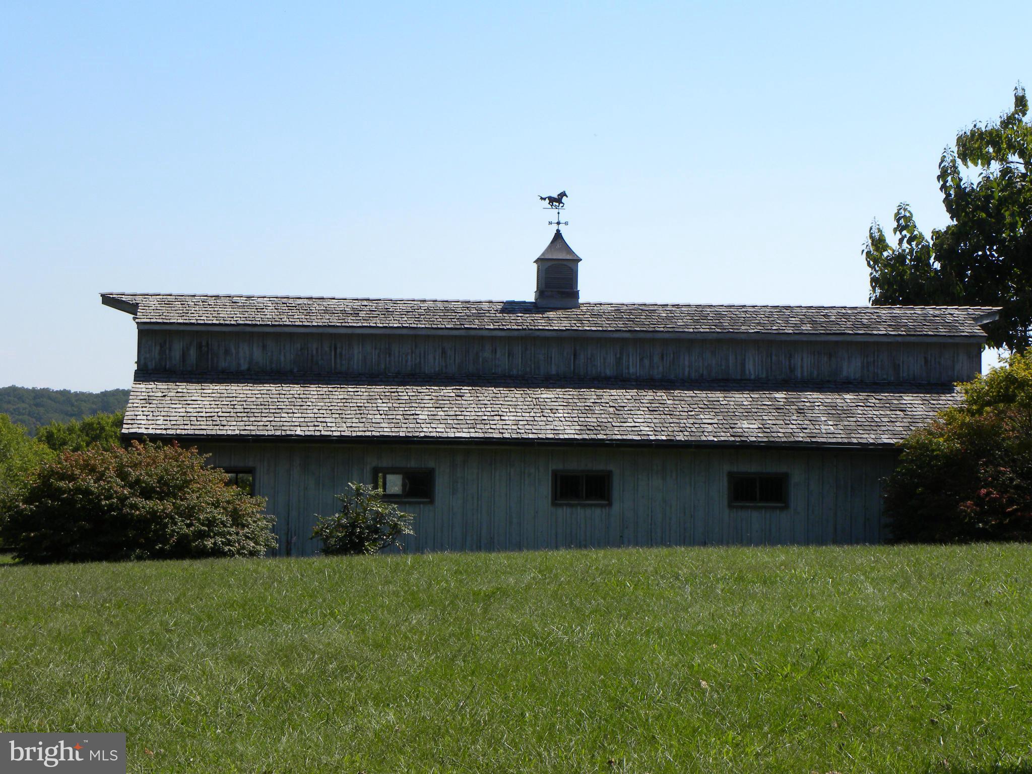 23960 Champe Ford Road Middleburg, VA 20117 - Photo 4 of 30 Exterior (General)