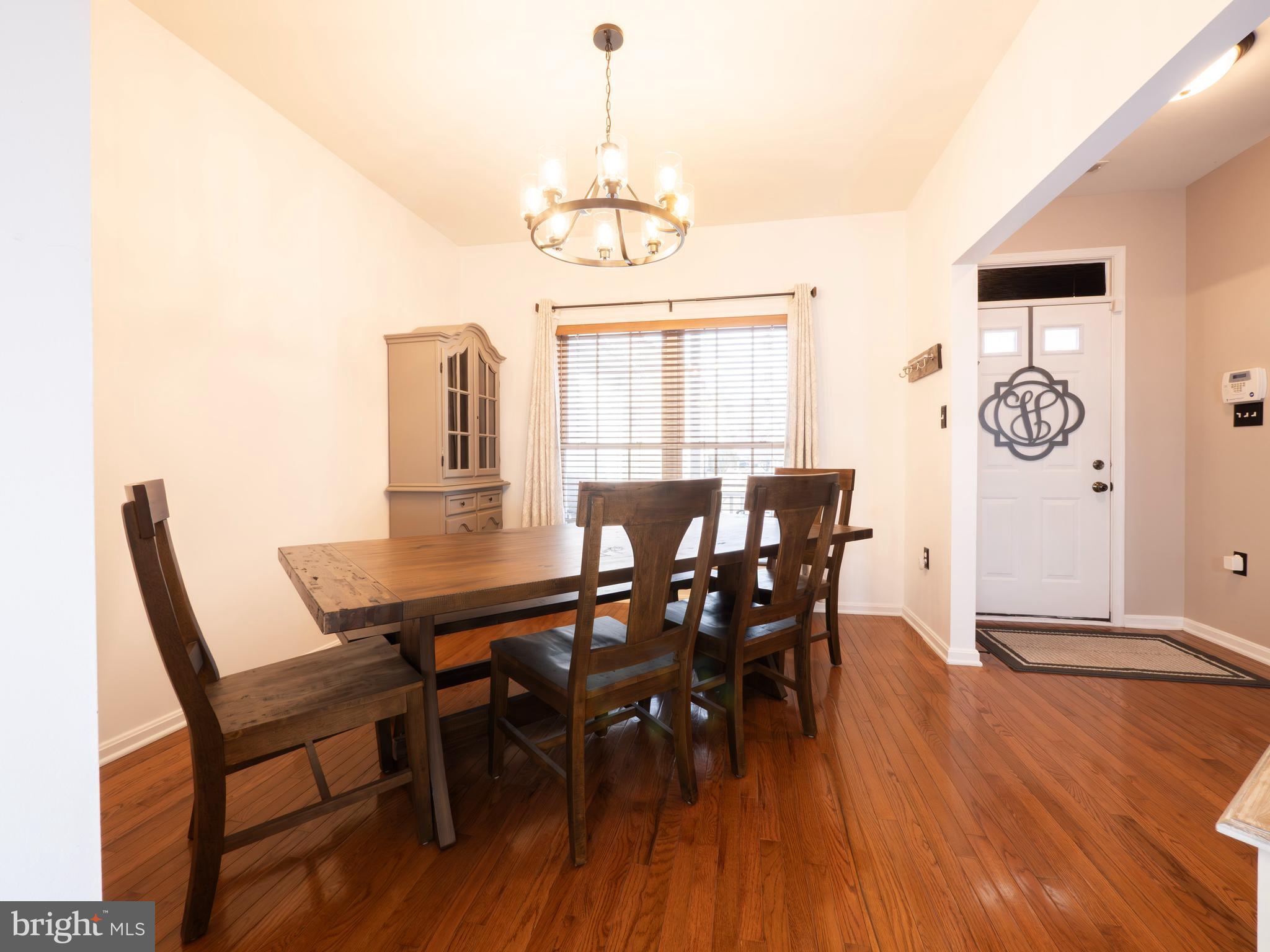 1225 Brown Road Martinsburg, WV 25404 - Photo 10 of 32