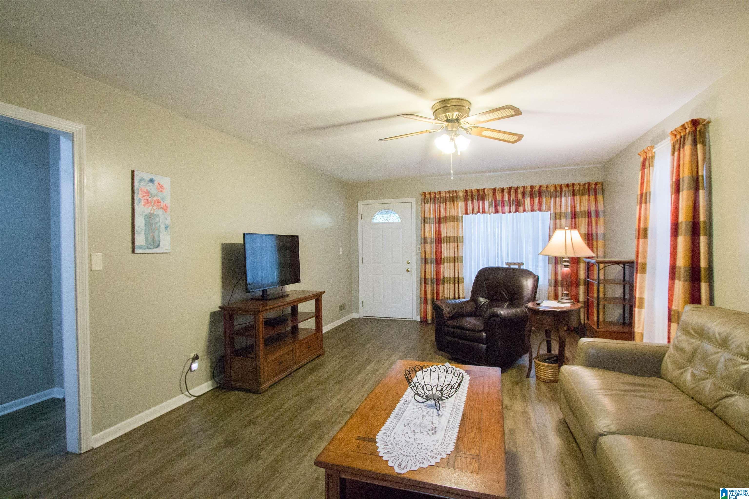 258 Pineywood Road Gardendale, AL 35071 - Photo 11 of 34