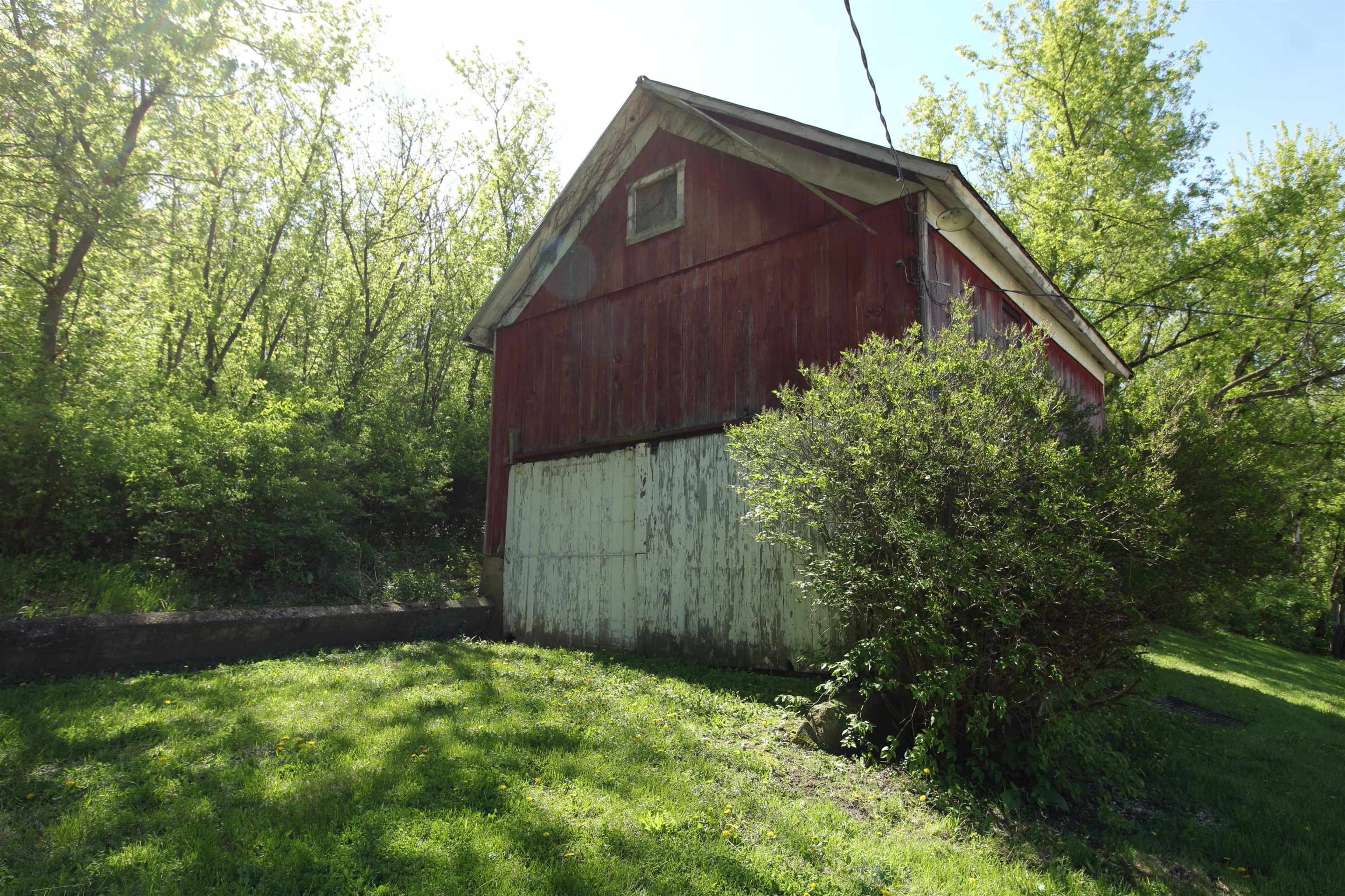 17896 Skunk Hollow Road Mount Carroll, IL 61053 - Photo 19 of 26