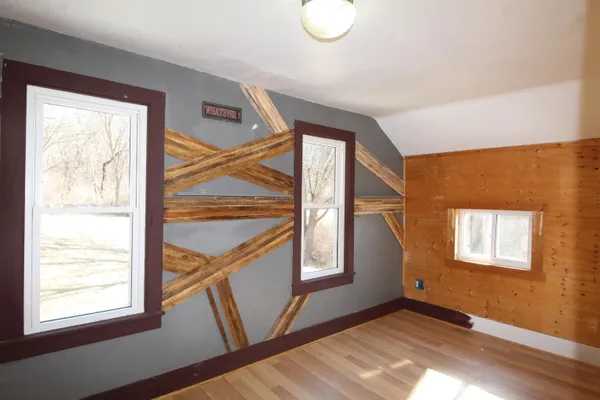 $325,000 | 17896 Skunk Hollow Road, Mount Carroll, IL 61053