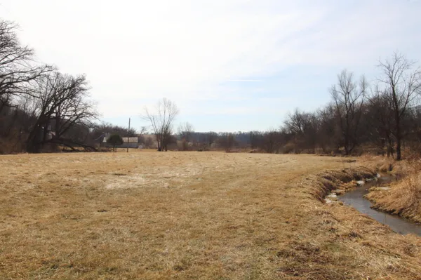 $325,000 | 17896 Skunk Hollow Road, Mount Carroll, IL 61053