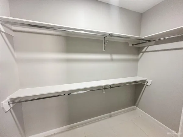 $1,300 | 2002 East 1st Street, Unit 2, Mission, TX 78572