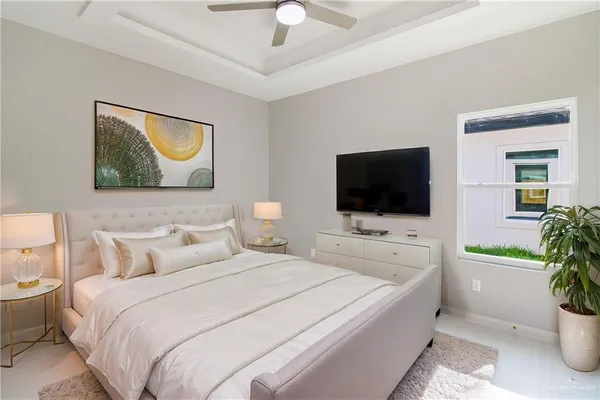 $1,300 | 2002 East 1st Street, Unit 2, Mission, TX 78572