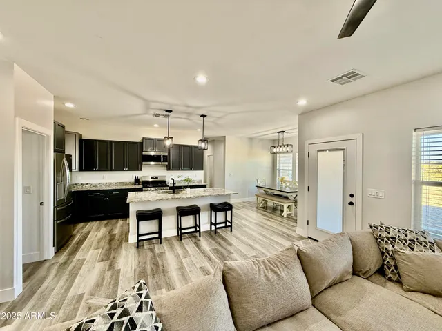 $543,000 | 640 South 600 West, Pima, AZ 85543