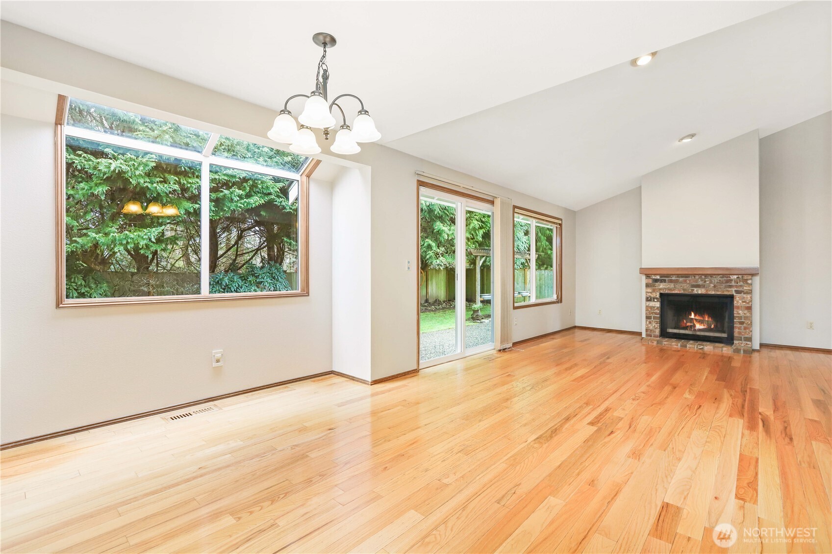 18309 26th Drive Southeast Bothell, WA 98012 - Photo 12 of 39