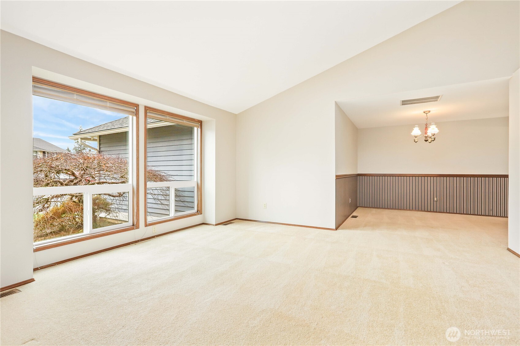 18309 26th Drive Southeast Bothell, WA 98012 - Photo 4 of 39